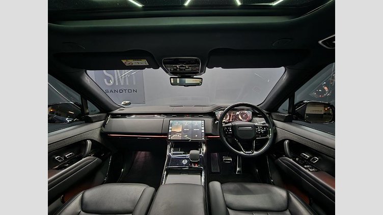 2024 Approved Land Rover Range Rover Sport Varesine Blue Experience modern luxury and commanding performance with this 2024 Range Rover Sport D350 Dynamic HSE, finished in striking Varesine Blue. D350 Dynamic HSE