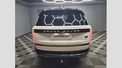 Range Rover 5