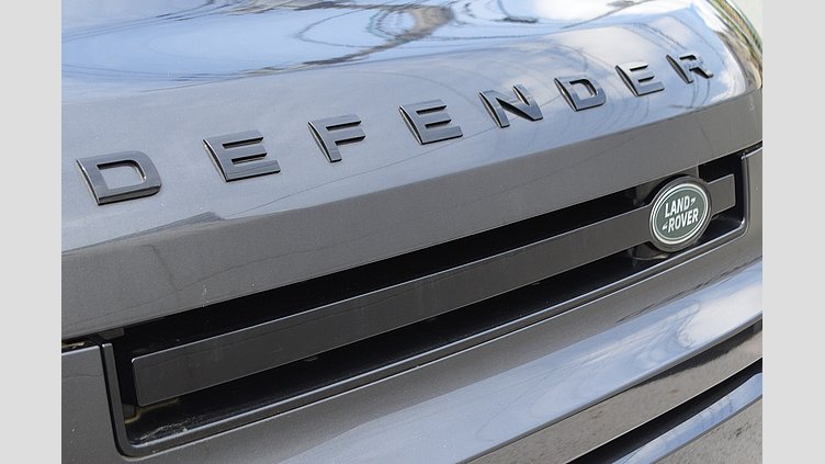 2021 認定中古車 Land Rover Defender 110 カルパチアングレイ P300 AWD（AT） S