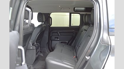Defender 110 4
