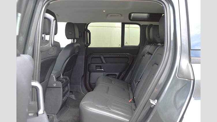 2021 認定中古車 Land Rover Defender 110 カルパチアングレイ P300 AWD（AT） S