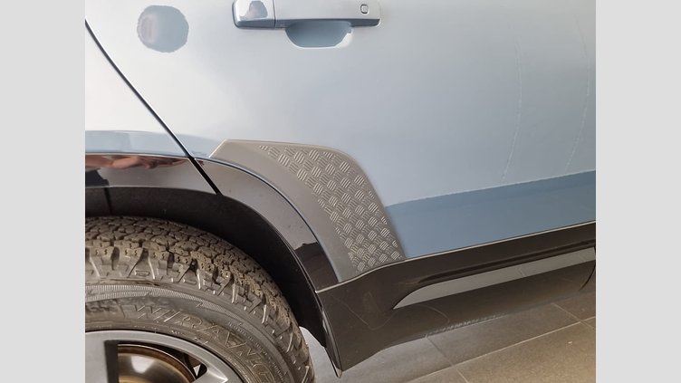 2025 Approved Land Rover Defender 110 Tasman Blue D250 Defender 110 D250 X-Dynamic SE