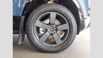 Defender 110 9