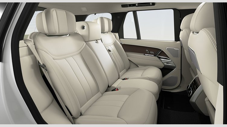 2025 Begagnad Land Rover Range Rover Batumi Gold P550e AWD AUTO PHEV Standard hjulbas Autobiography