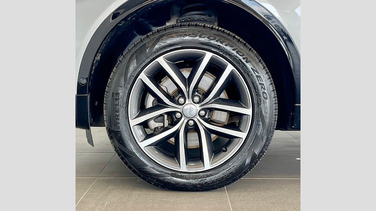 2025 Approved Land Rover Discovery Sport Hakuba Silver D200 Discovery Sport D200 R-Dynamic SE