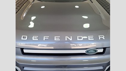 Defender 110 14