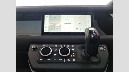 Defender 110 12
