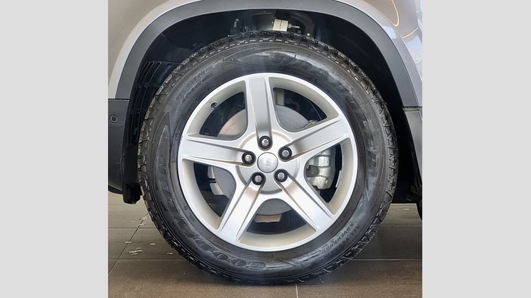 2023 Approved Land Rover Defender 110 Eiger Grey D250 Defender 110 D250 SE