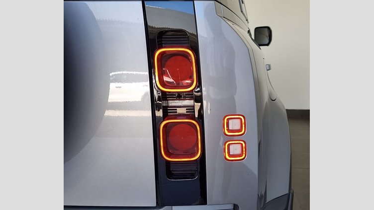 2023 Approved Land Rover Defender 110 Eiger Grey D250 Defender 110 D250 SE