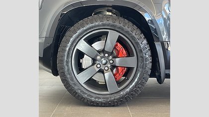 Defender 130 8