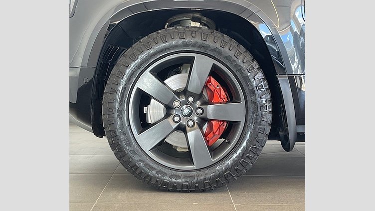 2023 Approved Land Rover Defender 130 Carpathian Grey D300 Defender 130 D300 X