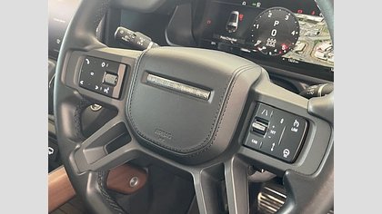 Defender 130 11
