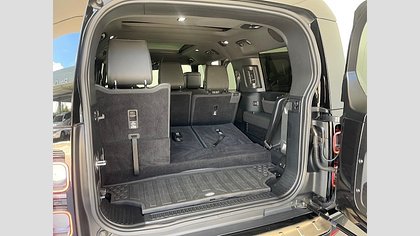 Defender 130 10