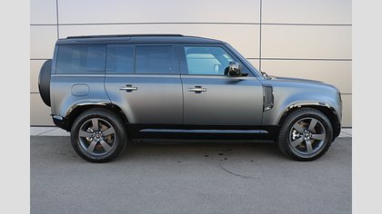 Defender 110 8