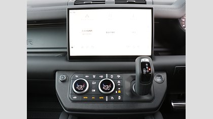 Defender 110 16