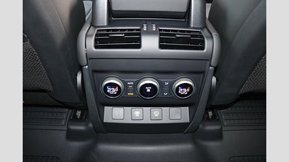 Defender 110 19