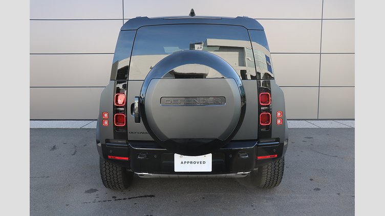 2025 認定中古車 Land Rover Defender 110 カルパチアングレイ P300 ガソリン X-Dynamic SE