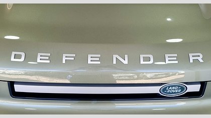 Defender 90 12