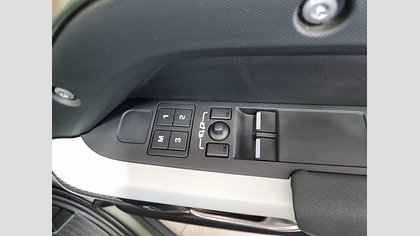 Defender 90 25