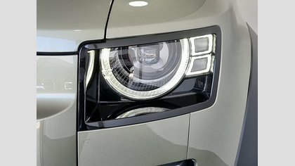 Defender 90 29