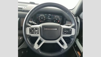 Defender 90 22