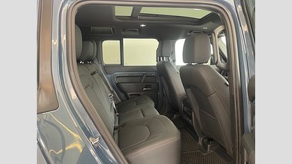 Defender 110 18