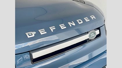 Defender 110 9