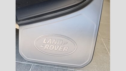 Defender 110 21