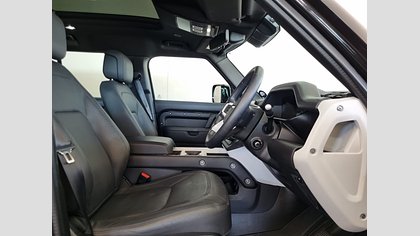 Defender 110 18