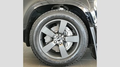Defender 110 8