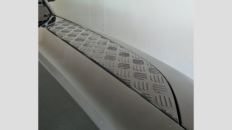 2025 Approved Land Rover Defender 110 Santorini Black D350 Defender 110 D350 X-Dynamic HSE
