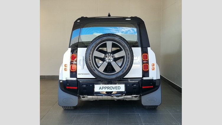 2025 Approved Land Rover Defender 110 Fuji White D350 Defender 110 D350 X-Dynamic HSE