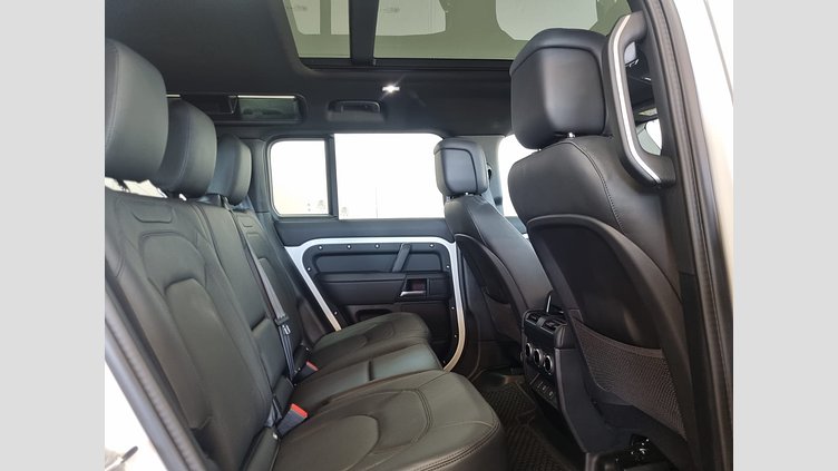 2025 Approved Land Rover Defender 110 Fuji White D350 Defender 110 D350 X-Dynamic HSE
