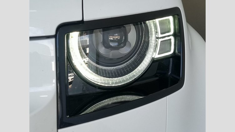 2025 Approved Land Rover Defender 110 Fuji White D350 Defender 110 D350 X-Dynamic HSE