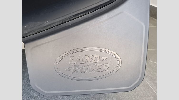 2025 Approved Land Rover Defender 110 Fuji White D350 Defender 110 D350 X-Dynamic HSE