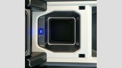 Defender 110 13