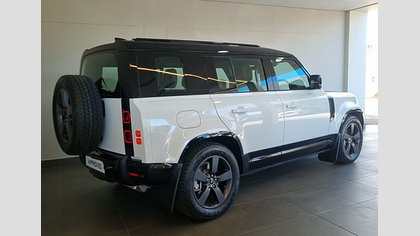 Defender 110 6