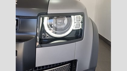 Defender 110 31