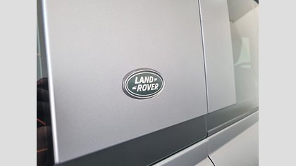 Defender 110 28