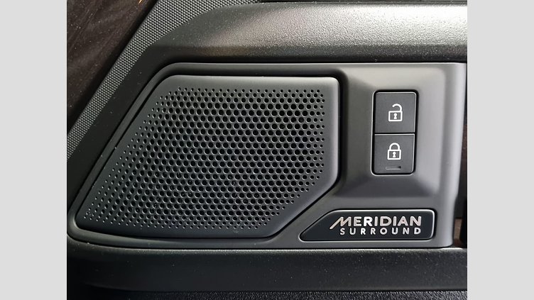 2026 Approved Land Rover Defender OCTA Charente Grey P635 Defender 110 P635 OCTA
