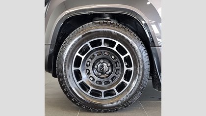 Defender OCTA 8