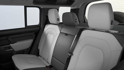 Defender 110 6