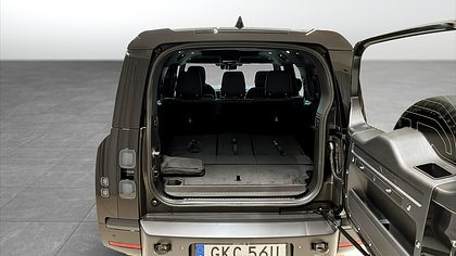Defender 130 9