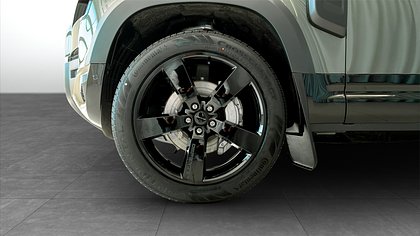 Defender 110 5