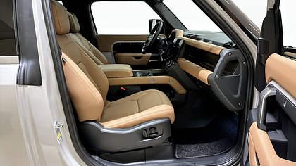 Defender 90 9