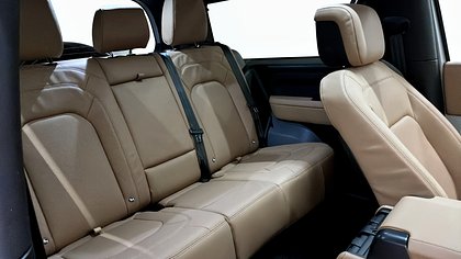 Defender 90 10