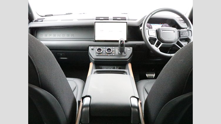 2023 認定中古車 Land Rover Defender 110 サントリーニブラック D300 AWD（AT） X