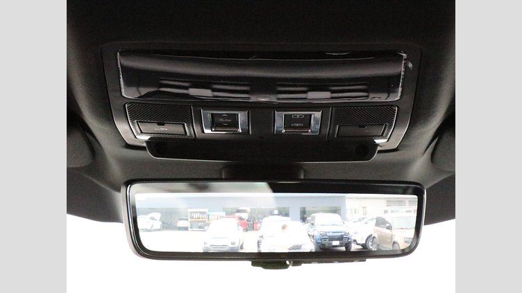 2023 認定中古車 Land Rover Defender 110 サントリーニブラック D300 AWD（AT） X