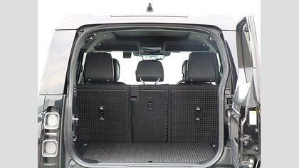 Defender 110 14