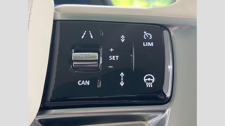 2024 認定中古車 Land Rover Range Rover サントリーニブラック P550 AWD PHEV（AT） スタンダードホイールベース SV